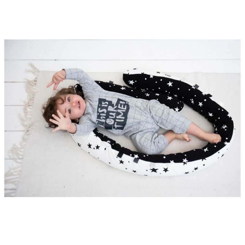 Πολυχρηστικό Μαξιλάρι Minene Snuggly Snake Cotton Black & White